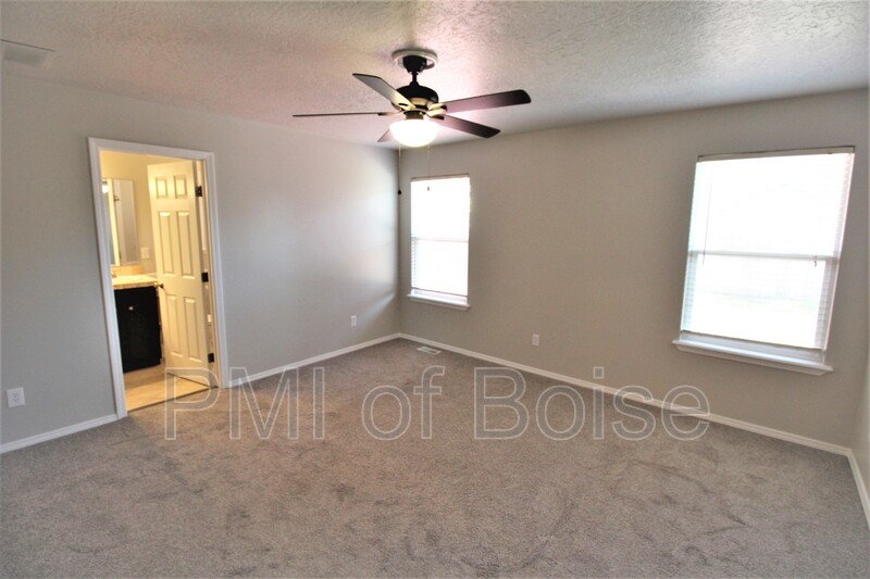 Heart of Meridian Family Home in a Great Neighborhood. property image