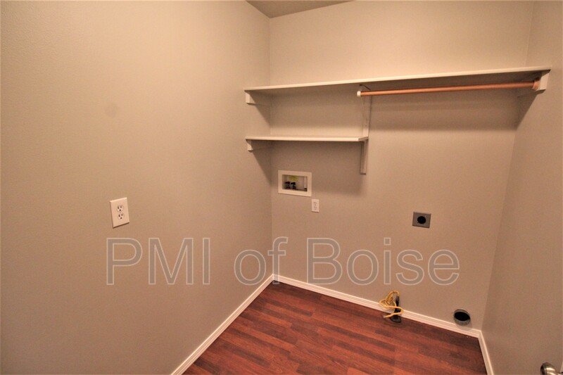 Heart of Meridian Family Home in a Great Neighborhood. property image