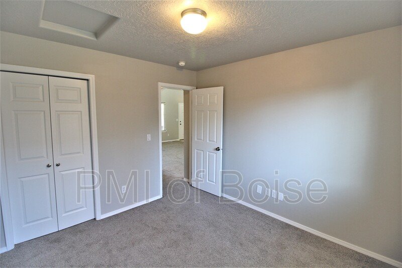 Heart of Meridian Family Home in a Great Neighborhood. property image