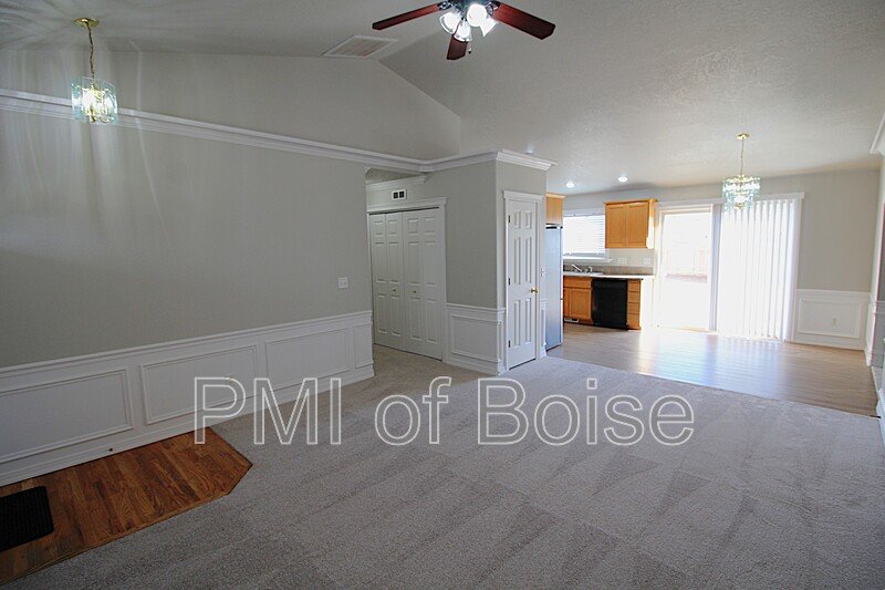 Newly Refinished Nampa Home property image