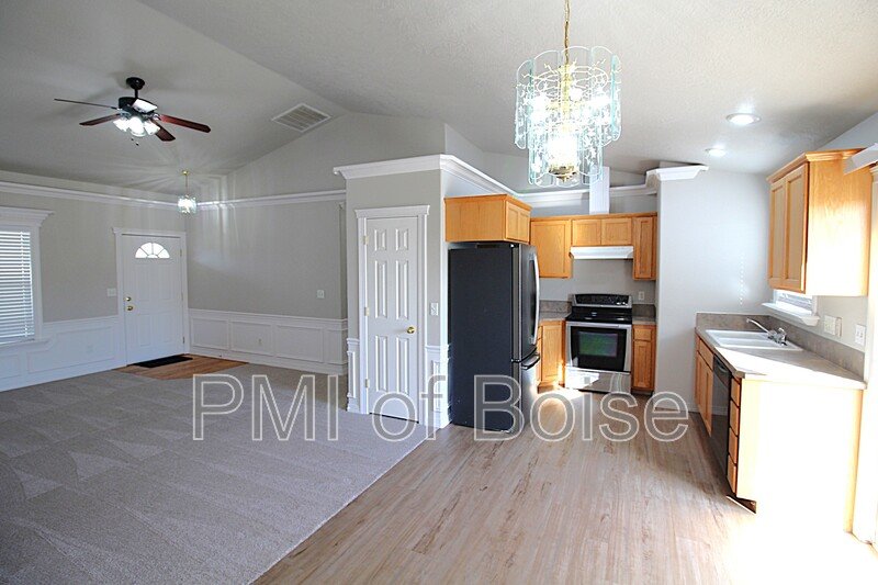 Newly Refinished Nampa Home property image