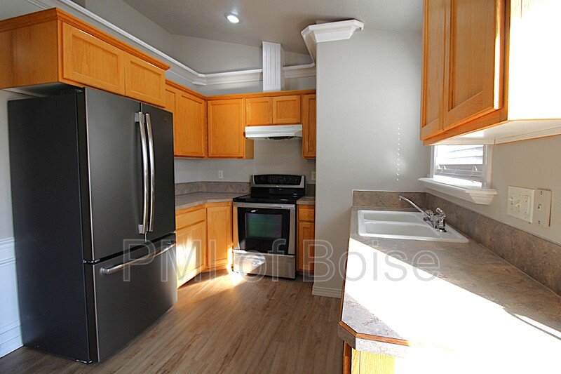 Newly Refinished Nampa Home property image