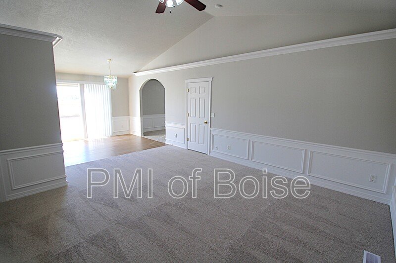 Newly Refinished Nampa Home property image
