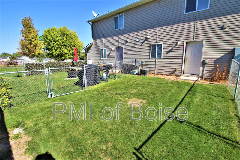 Central Nampa Townhome property image
