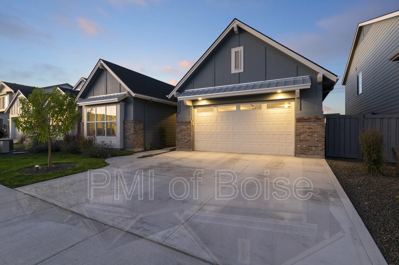 Nothing Beats This Charmer! property image
