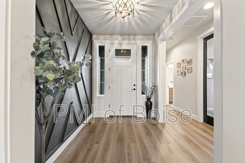 Nothing Beats This Charmer! property image