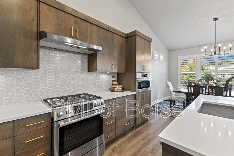 Nothing Beats This Charmer! property image