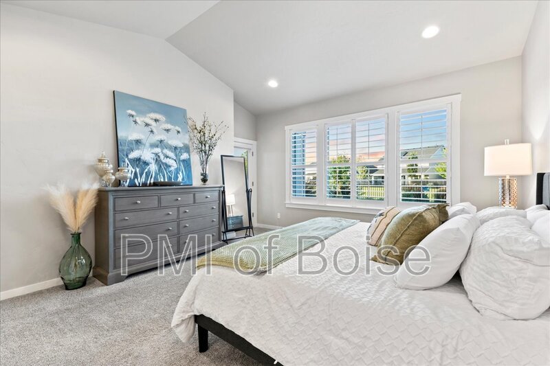 Nothing Beats This Charmer! property image
