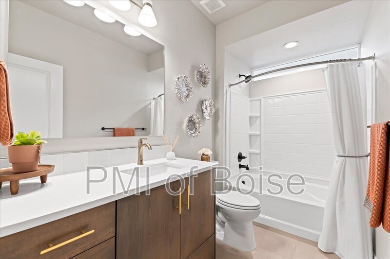 Nothing Beats This Charmer! property image