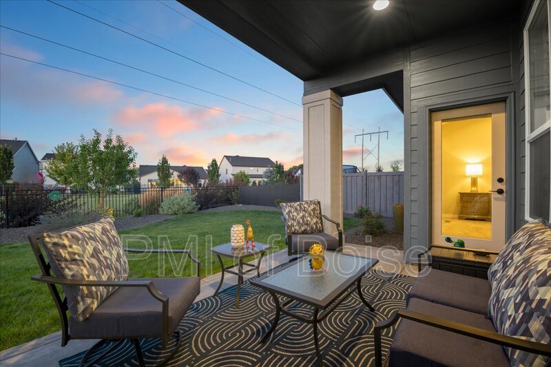 Nothing Beats This Charmer! property image