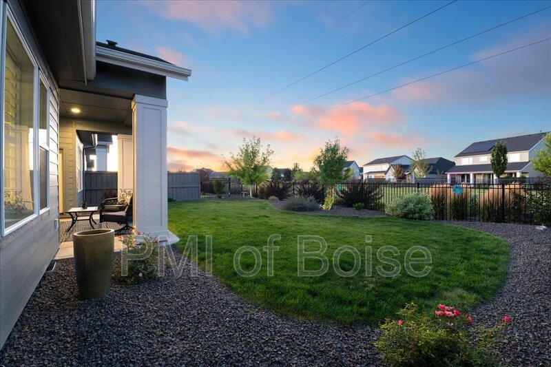 Nothing Beats This Charmer! property image