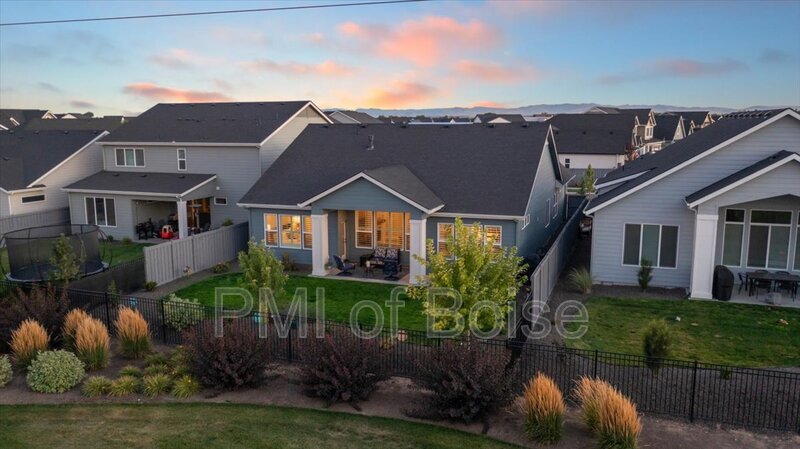 Nothing Beats This Charmer! property image