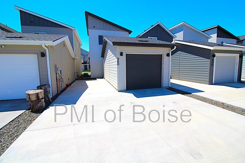 Fantastic Newer West Boise Home property image