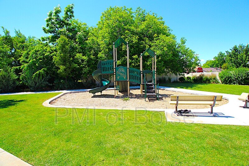 Fantastic Newer West Boise Home property image