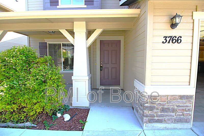 Large South Meridian Home with Lawn Care Included. property image