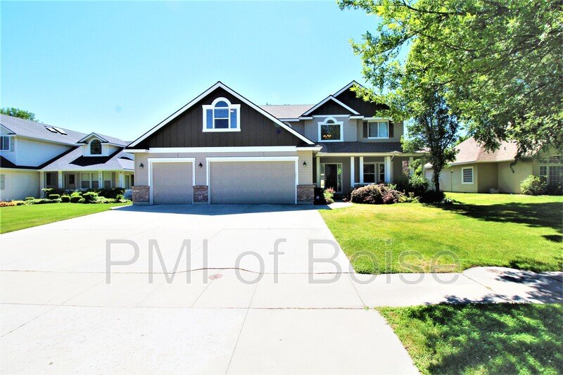 Beautiful Larger Eagle Home property image