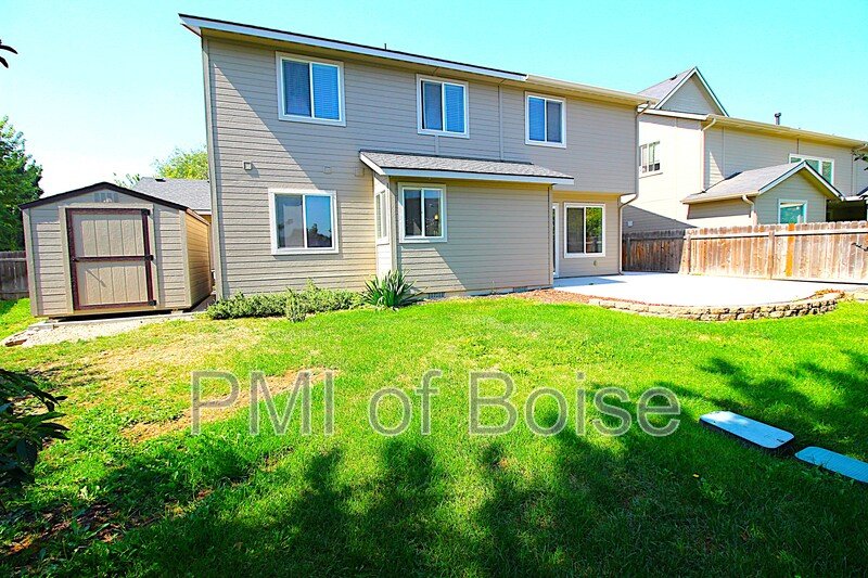 Large South Meridian Home with Lawn Care Included. property image