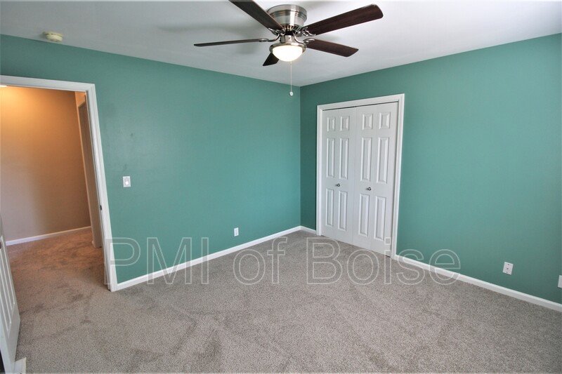 Beautiful Larger Eagle Home property image